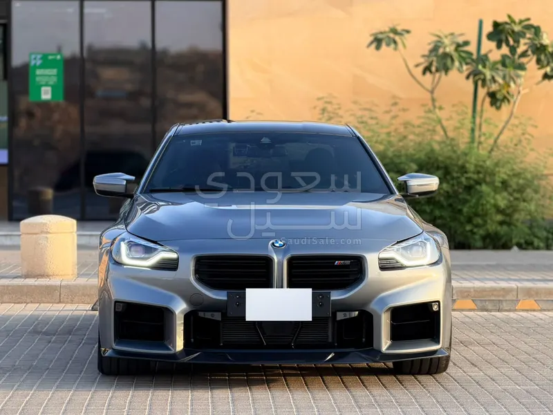 2025 بي ام دبليو الفئة ام إم 2