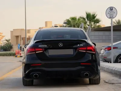 2021 مرسيدس - بنز أي 35 أي إم جي