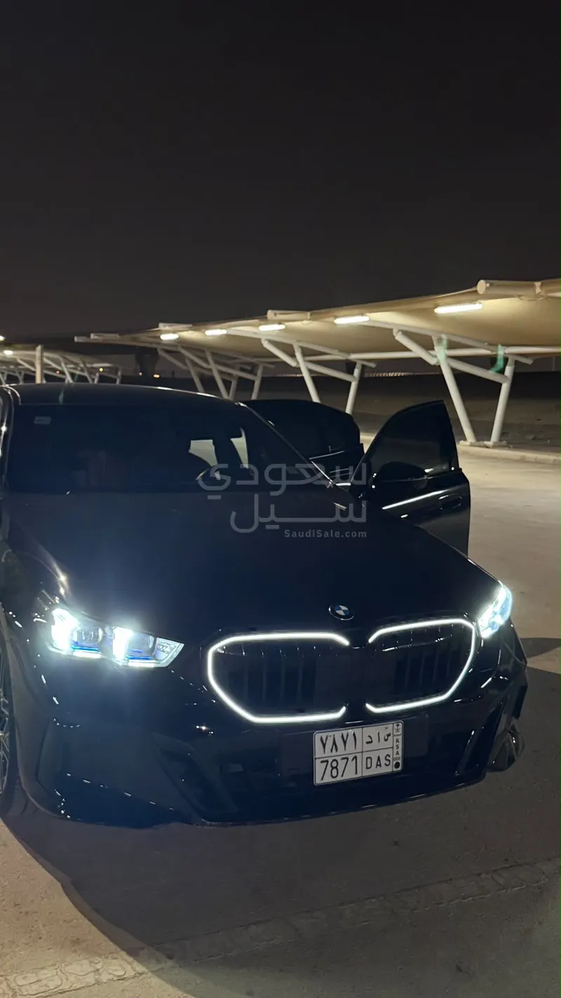 2026 بي ام دبليو الفئة الخامسة 520 أي