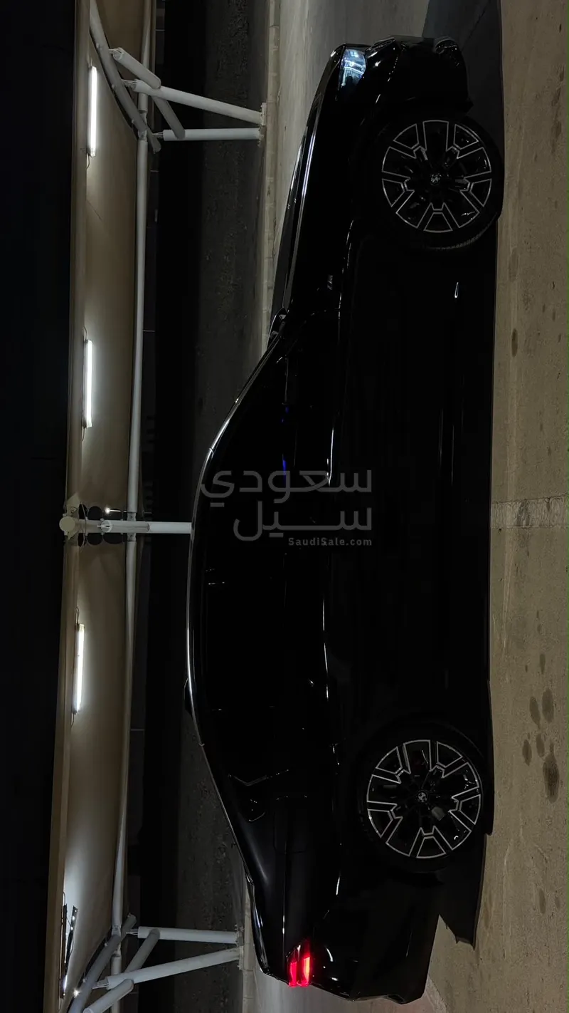 2026 بي ام دبليو الفئة الخامسة 520 أي