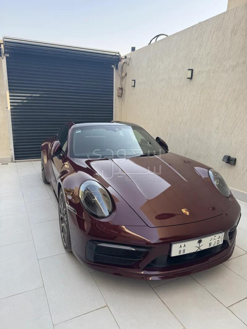 2021 بورش 911 كاريرا اس