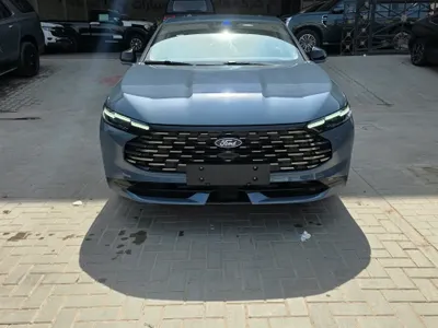 2026 فورد توروس ترند