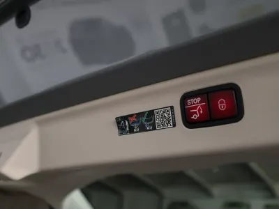 2023 مرسيدس - بنز إي كيو إس 450