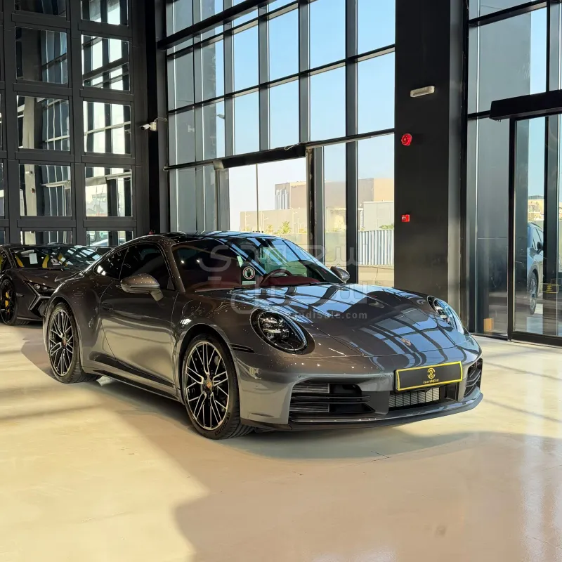 2026 بورش 911 كاريرا