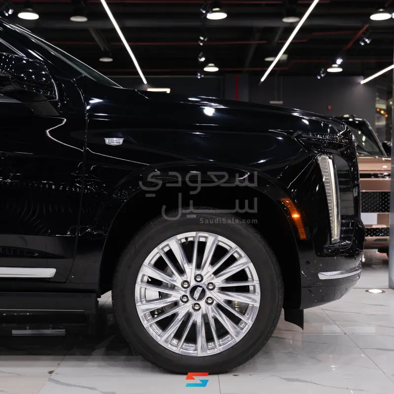 2025 كاديلاك اسكاليد