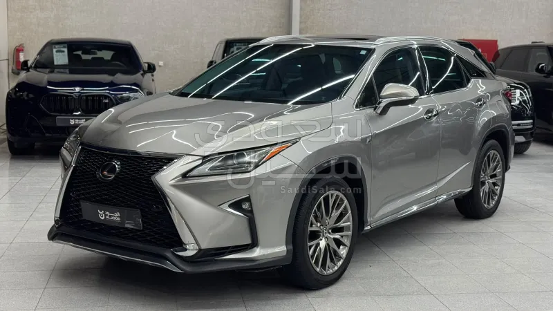 2018 لكزس أر إكس 350