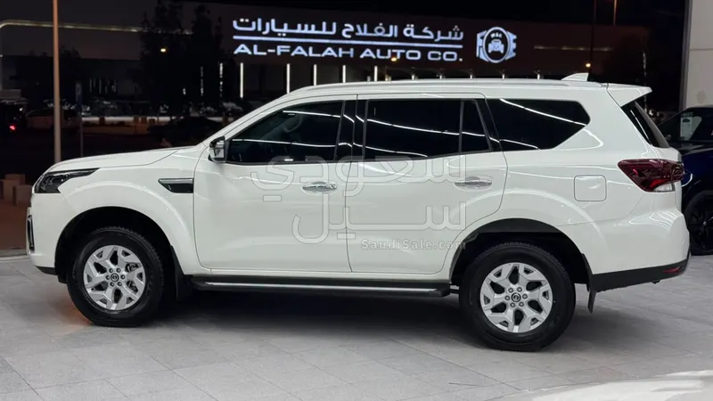 2025 نيسان اكستيرا