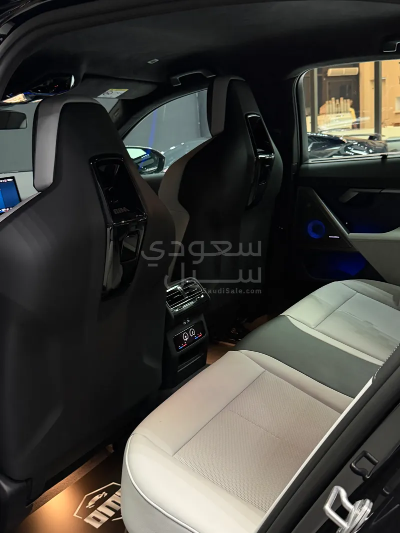 2026 بي ام دبليو الفئة ام إم 5 كومباتيشن باكج