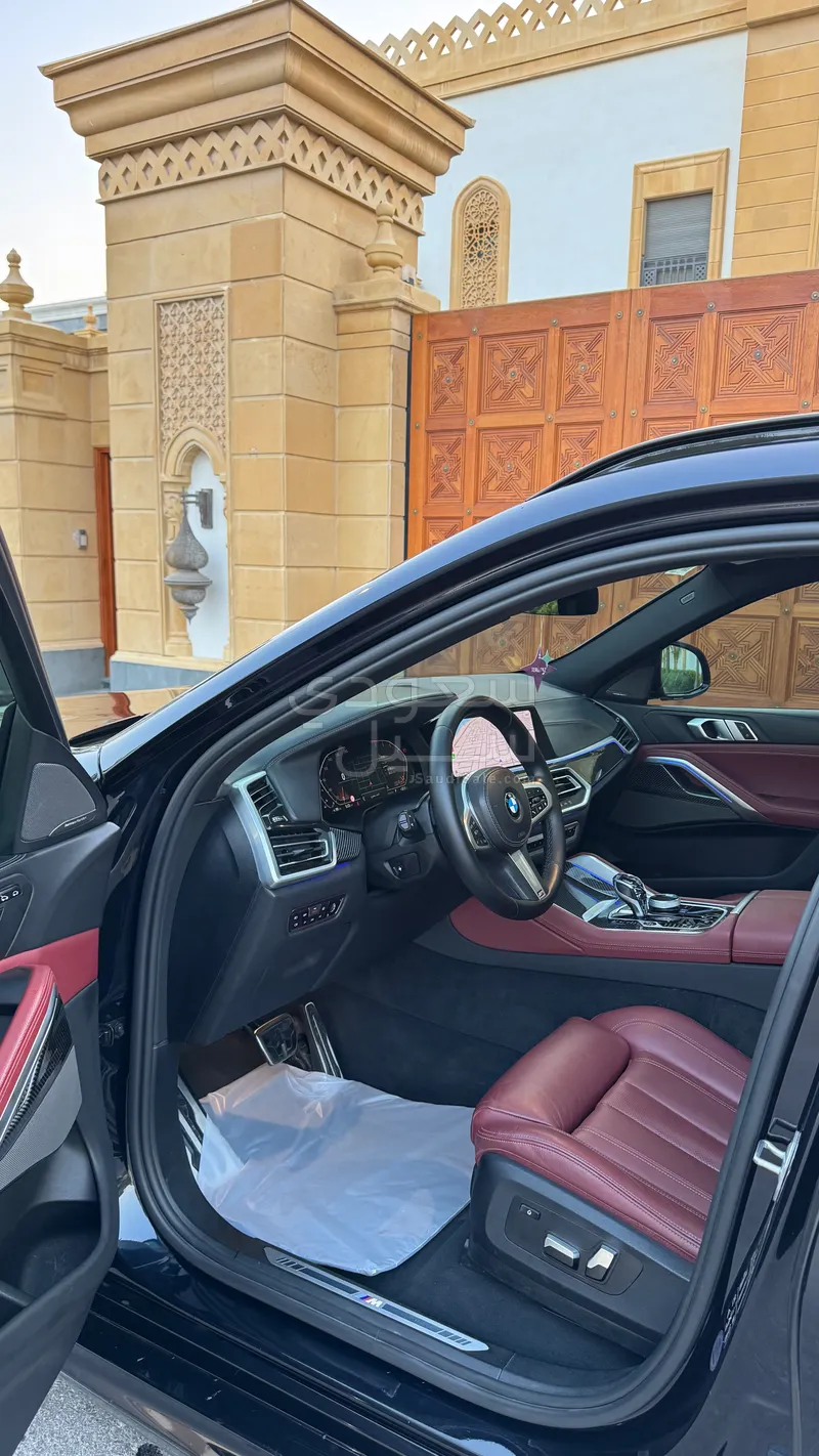 2021 بي ام دبليو الفئة اكس 6