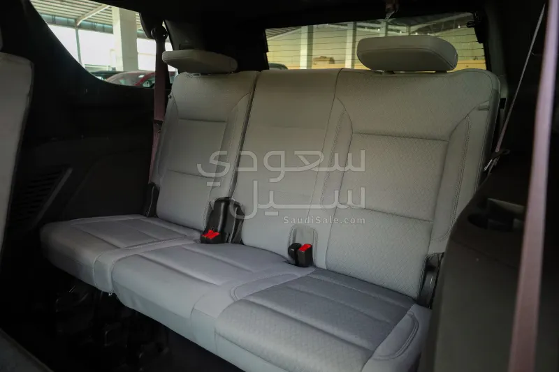 2023 جي ام سي يوكون اس ال اي
