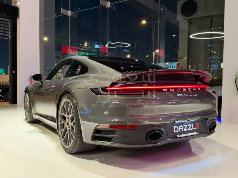 2024 بورش 911 كاريرا اس