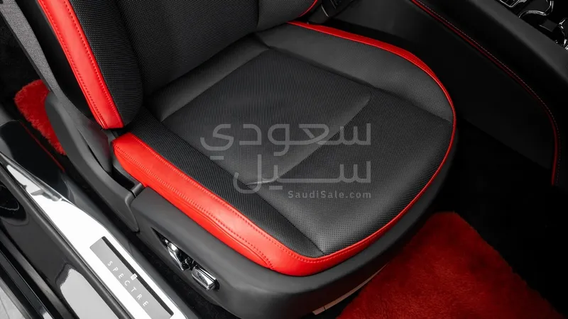 2024 رولز رويس سبيكتر