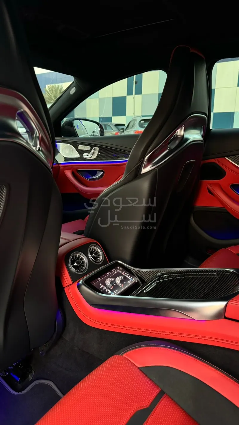 2020 مرسيدس - بنز جي تي إس 63