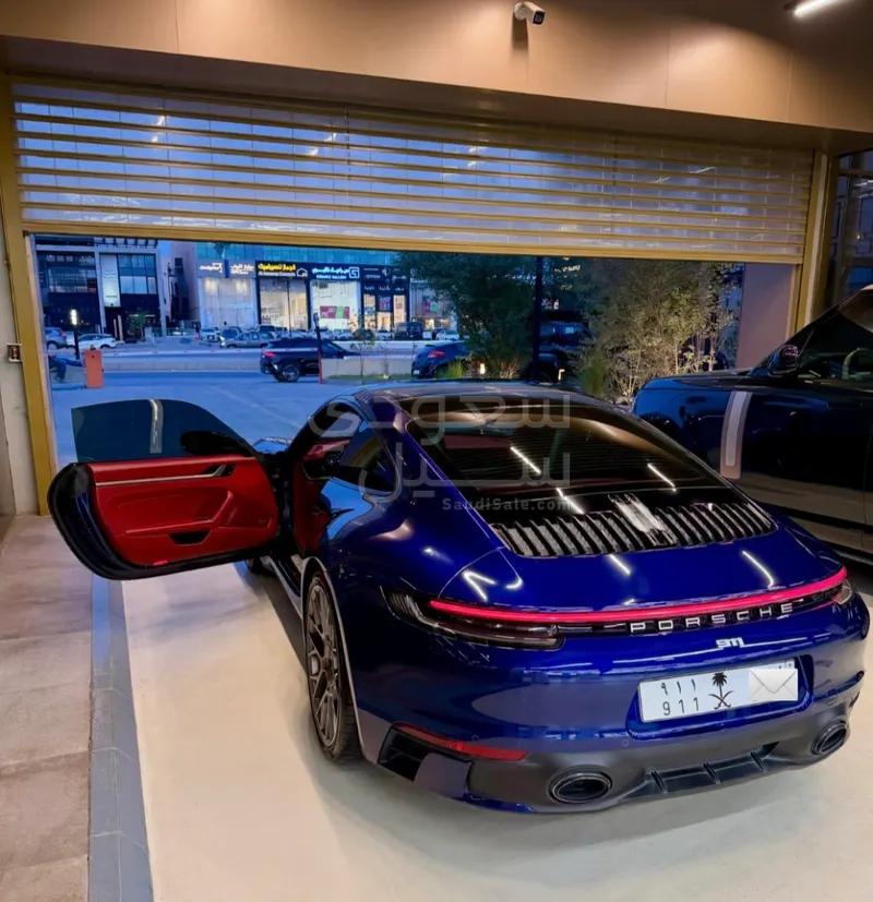 2022 بورش 911 كاريرا اس
