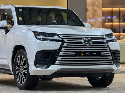 2022 لكزس إل إكس 600 BB