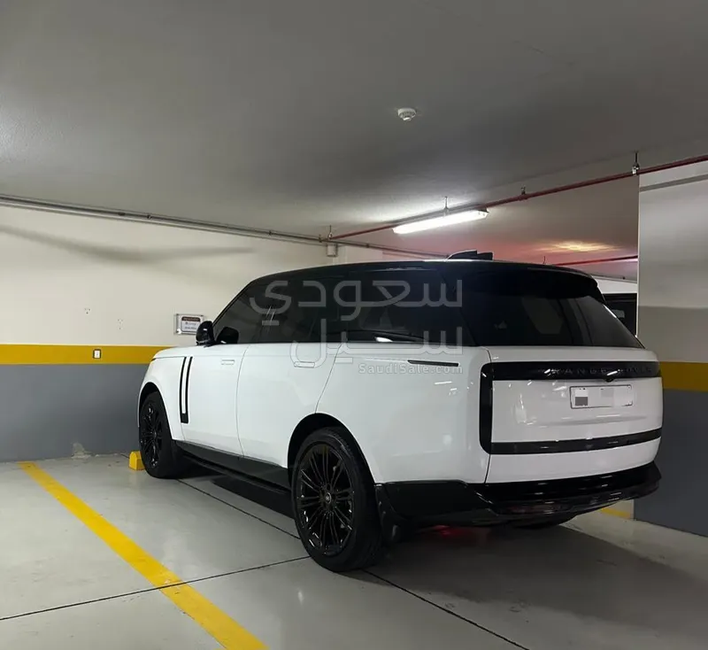 2024 لاند روفر رينج روفر اتش اس اي