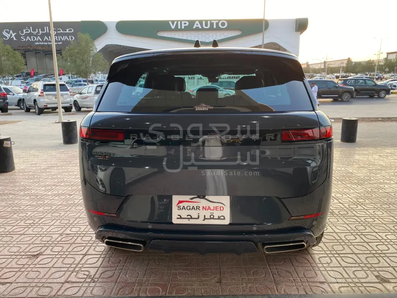 2023 لاند روفر رينج روفر سبورت اس اي
