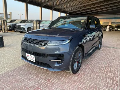 2023 لاند روفر رينج روفر سبورت اس اي