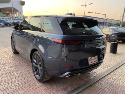 2023 لاند روفر رينج روفر سبورت اس اي