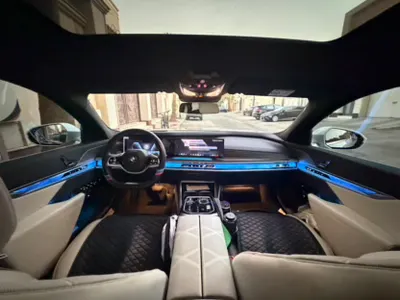 2023 بي ام دبليو الفئة السابعة 735أي