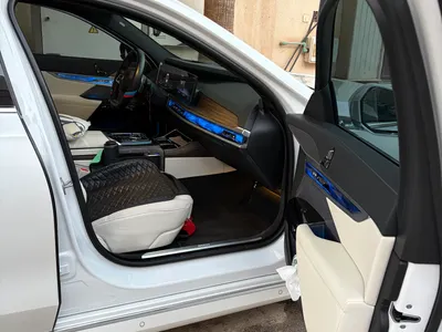 2023 بي ام دبليو الفئة السابعة 735أي