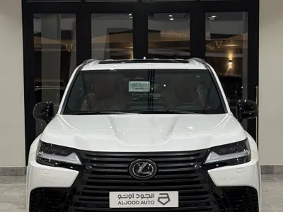 2025 لكزس إل إكس 600 vip بلاك بكج