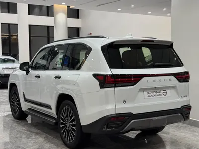 2025 لكزس إل إكس 600 vip بلاك بكج