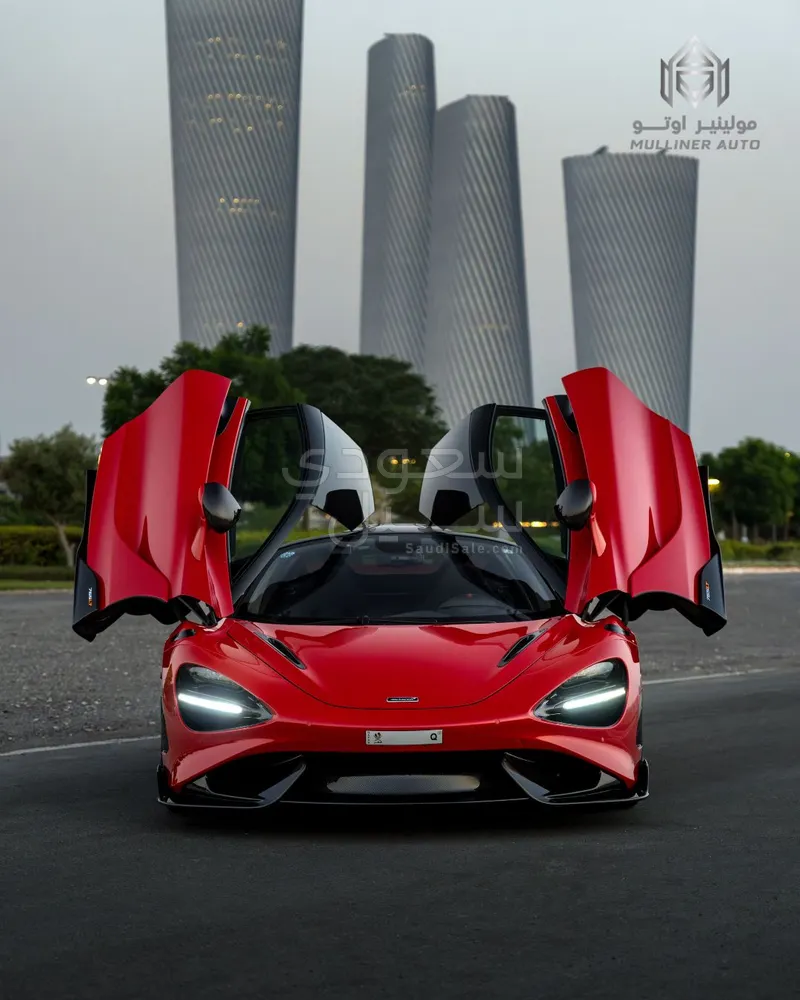 2021 مكلارين 765 إل تي