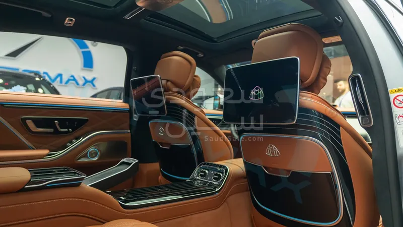 2027 مرسيدس - بنز إس 680 مايباخ