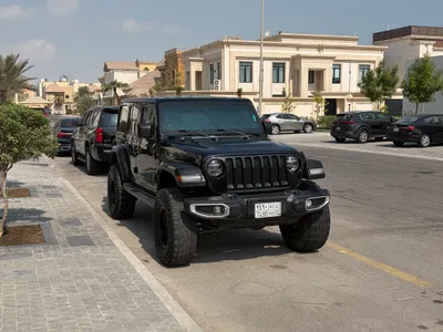 2019 جييب رانجلر صحارى