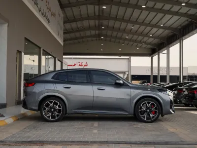2025 بي ام دبليو الفئة اكس 2