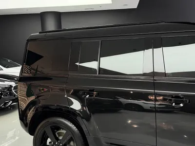 2026 لاند روفر ديفيندر 110 اكس داينمك اتش اس اي