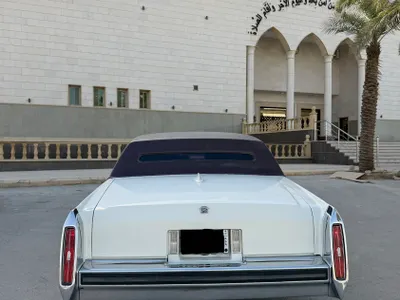 1988 كاديلاك بروكهام