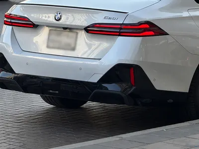 2024 بي ام دبليو الفئة الخامسة 520 أي