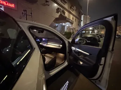 2024 بي ام دبليو الفئة الخامسة 520 أي