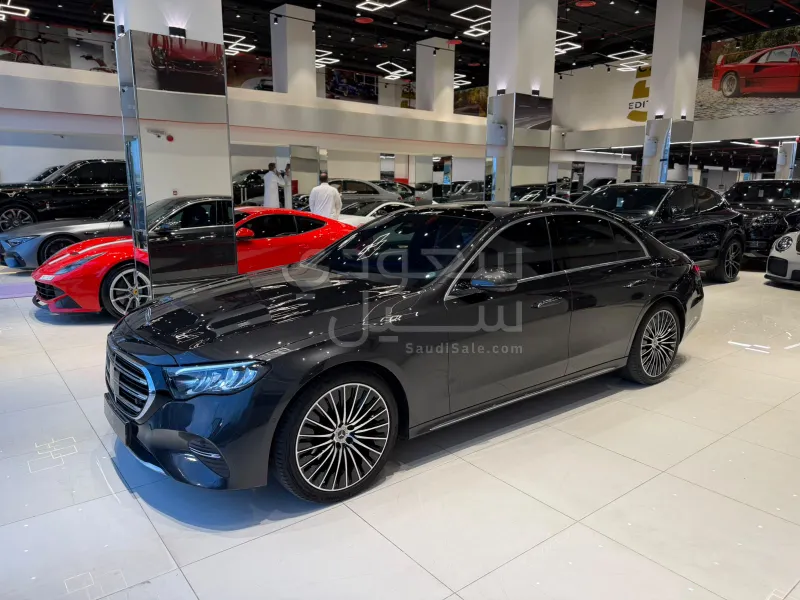 2025 مرسيدس - بنز إي 200 أي إم جي