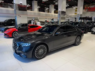 2025 مرسيدس - بنز إي 200 أي إم جي