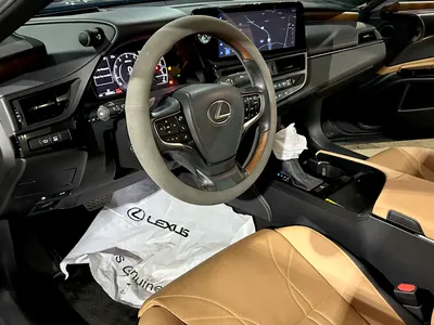 2024 لكزس إي إس 350 دي دي