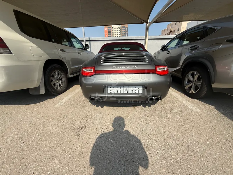 2010 بورش 911 كاريرا 4 اس