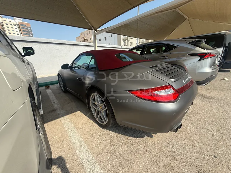 2010 بورش 911 كاريرا 4 اس