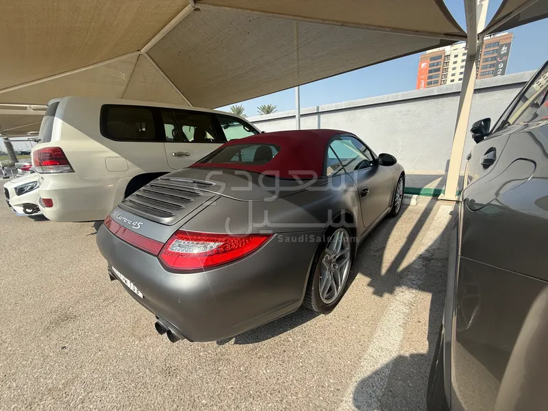 2010 بورش 911 كاريرا 4 اس