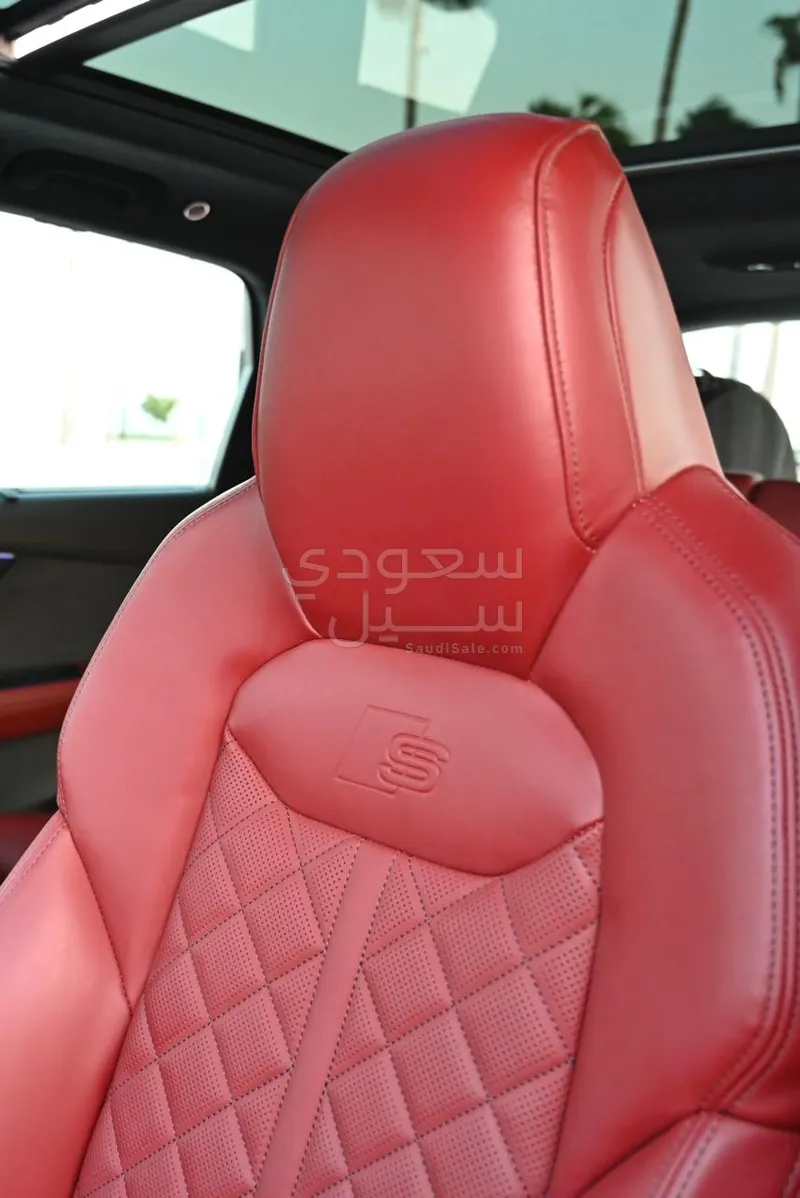 2025 اودي اس كيو 7