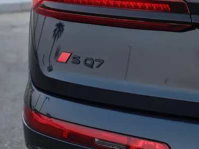 2025 اودي اس كيو 7